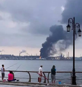 回顧中石油大連石化分公司燃料泵著火 環(huán)境污染監(jiān)測(cè)中 回顧中石油大連石化分公司燃料泵著火 環(huán)境污染監(jiān)測(cè)中