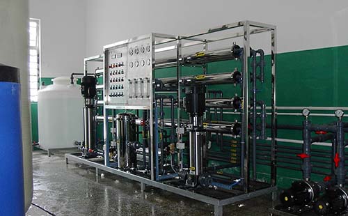 單級反滲透純凈水設備主要有哪些特點