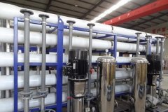電子廠專用反滲透處理設(shè)備介紹 電子廠專用反滲透處理設(shè)備介紹