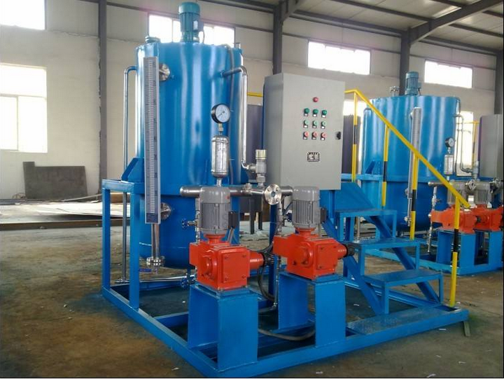 為什么不同的水處理藥劑要選擇不同的全自動加藥裝置?(圖)