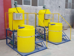 ���׼�ˎ�b�îa(ch��n)Ʒ���c(di��n)����(y��ng)�÷���